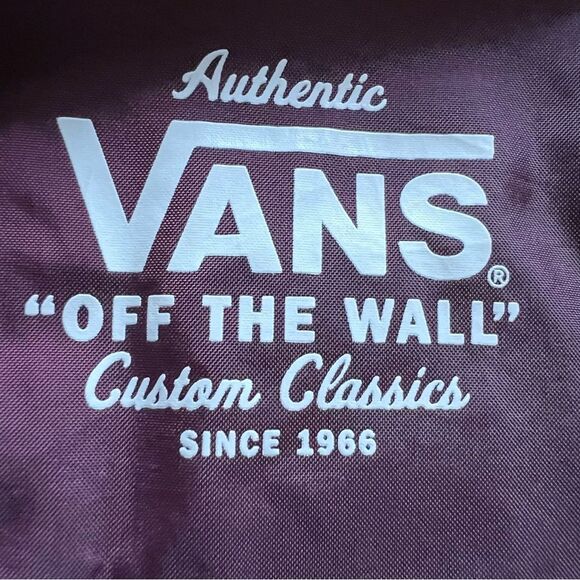 Vans Red Torrey Lined Snap Front Windbreaker Jacket Coat Youth size Medium - Picture 4 of 9